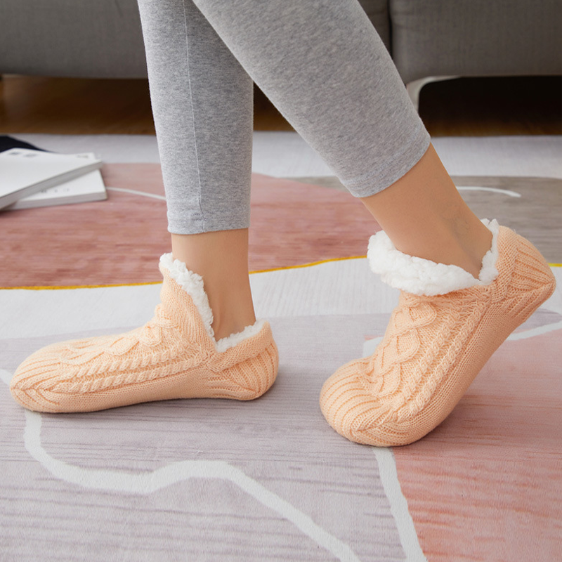 50% Rabatt | CozyFeet™ | Luxuriöse, wärmende Pantoffelsocken, die deine Füße umarmen