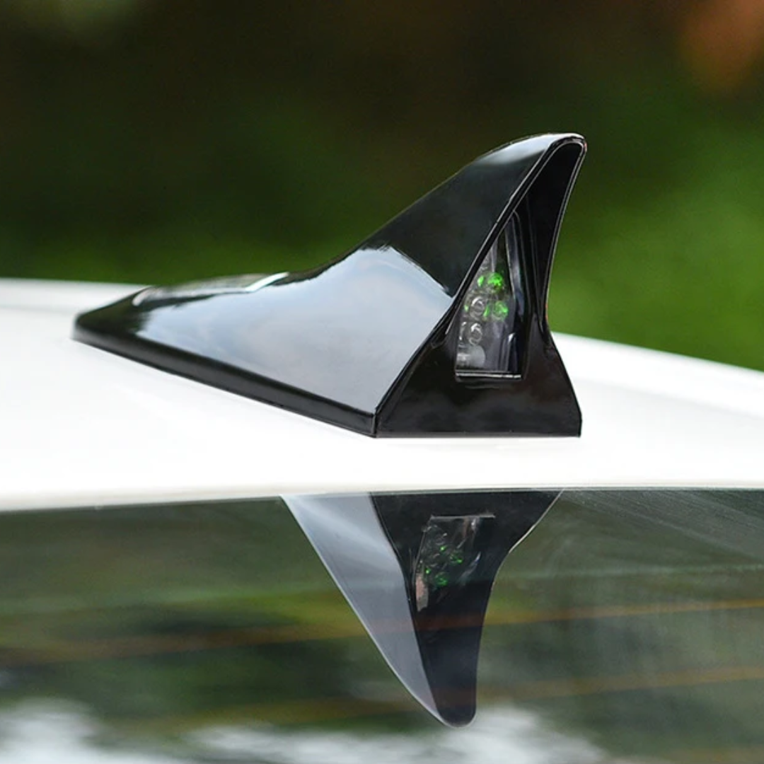 GlowFin™ | Solar Sharkfin Antenne