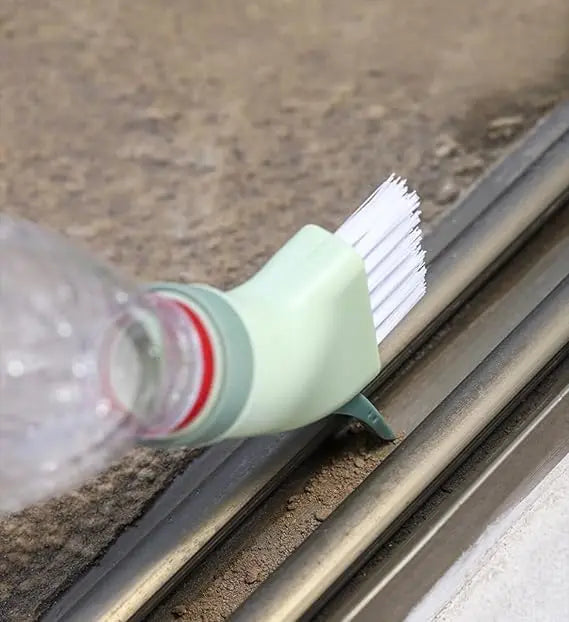 SprayBrush™ | Reinigungsbürste mit Wasserflaschen-Adapter – Passt auf gängige Flaschen