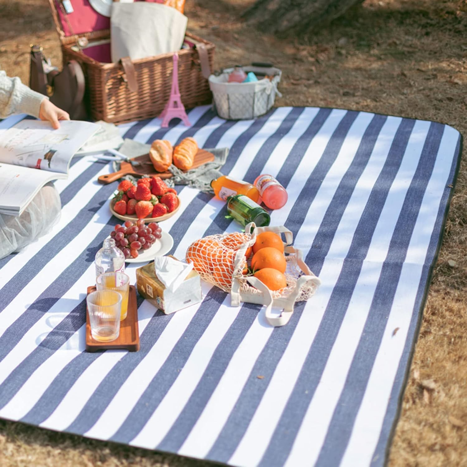 Layora™ | 3-Lagen-Picknickmatte für den Außenbereich | Wasserdicht, Stilvoll und Leicht zu Transportieren