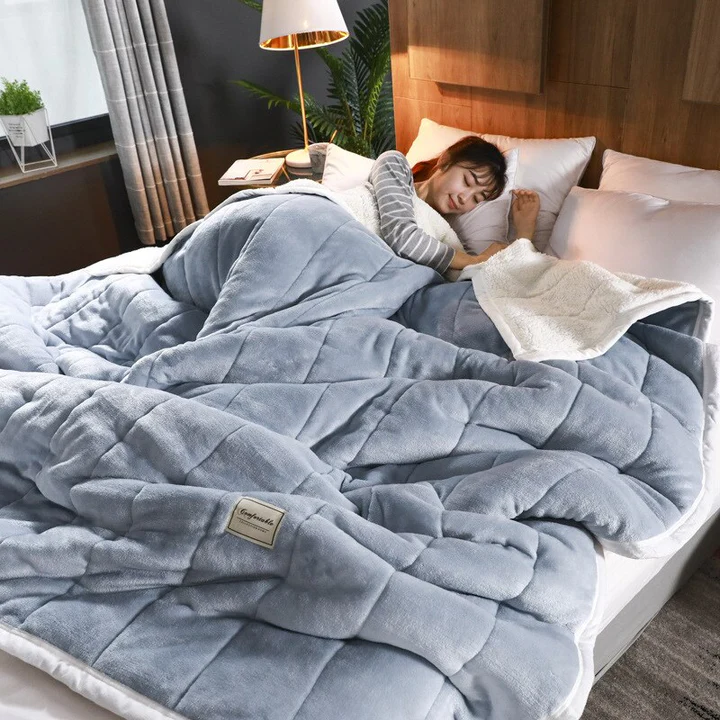 CozyWarm™ | Kuschelige Winterdecke